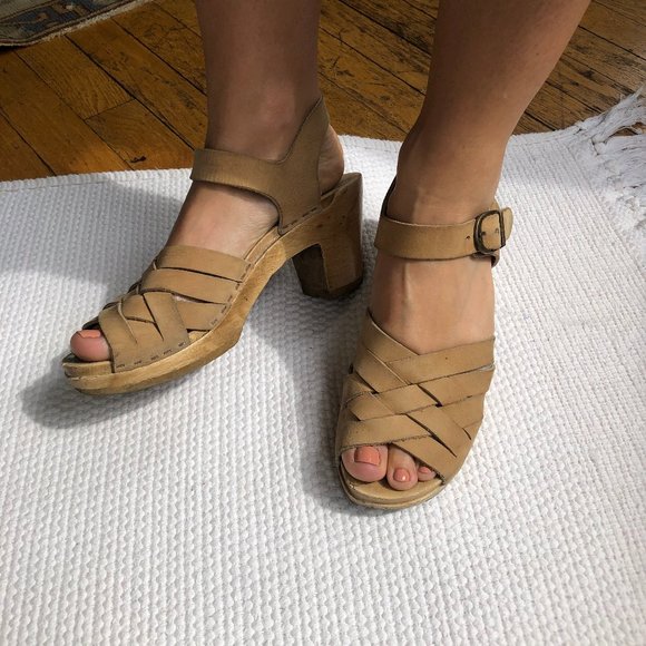 No. 6 Huarache High Heel Clog Sandal - Picture 2 of 6